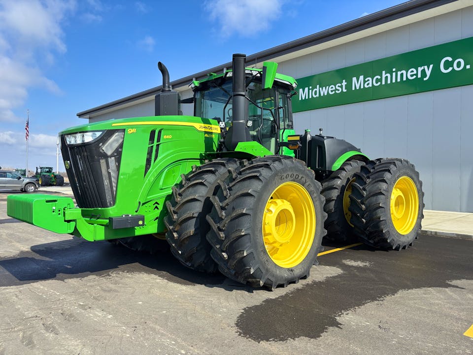 John Deere 9R 640