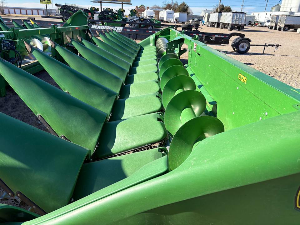 John Deere C12R