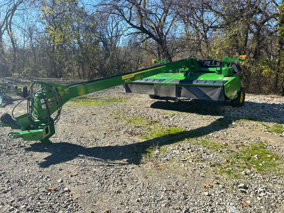 John Deere C450