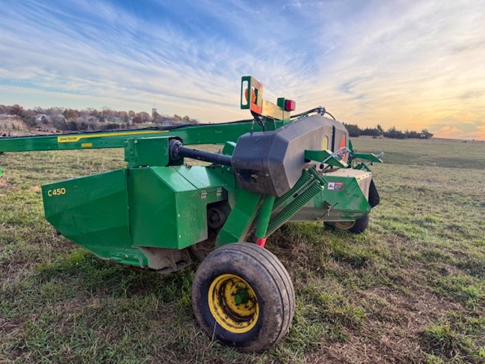 John Deere C450