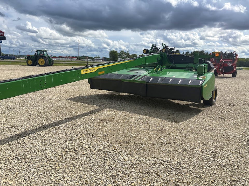 John Deere C450