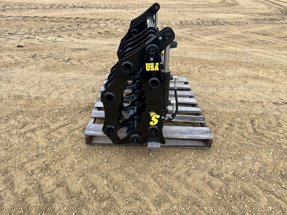 Other Dustin Smith CCG-56 Grapple Bucket