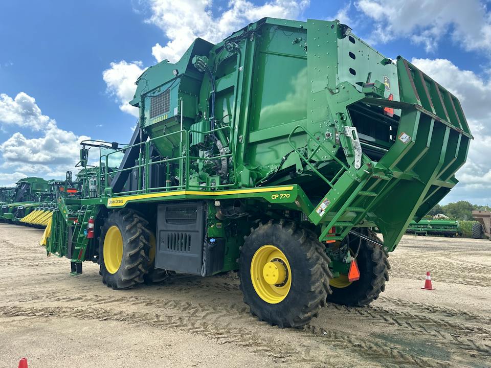 John Deere CP770