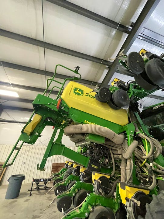 John Deere DR16X