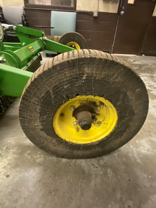 John Deere MX8