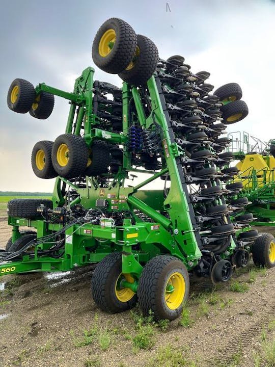 John Deere N560