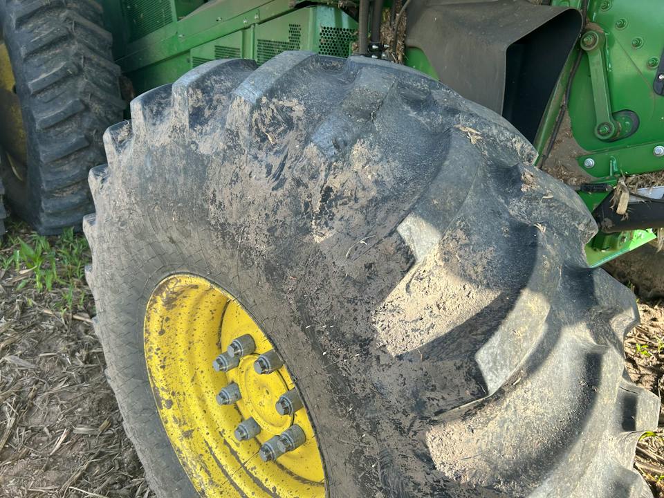 John Deere S770