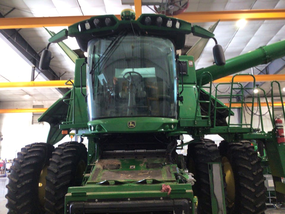 John Deere S770