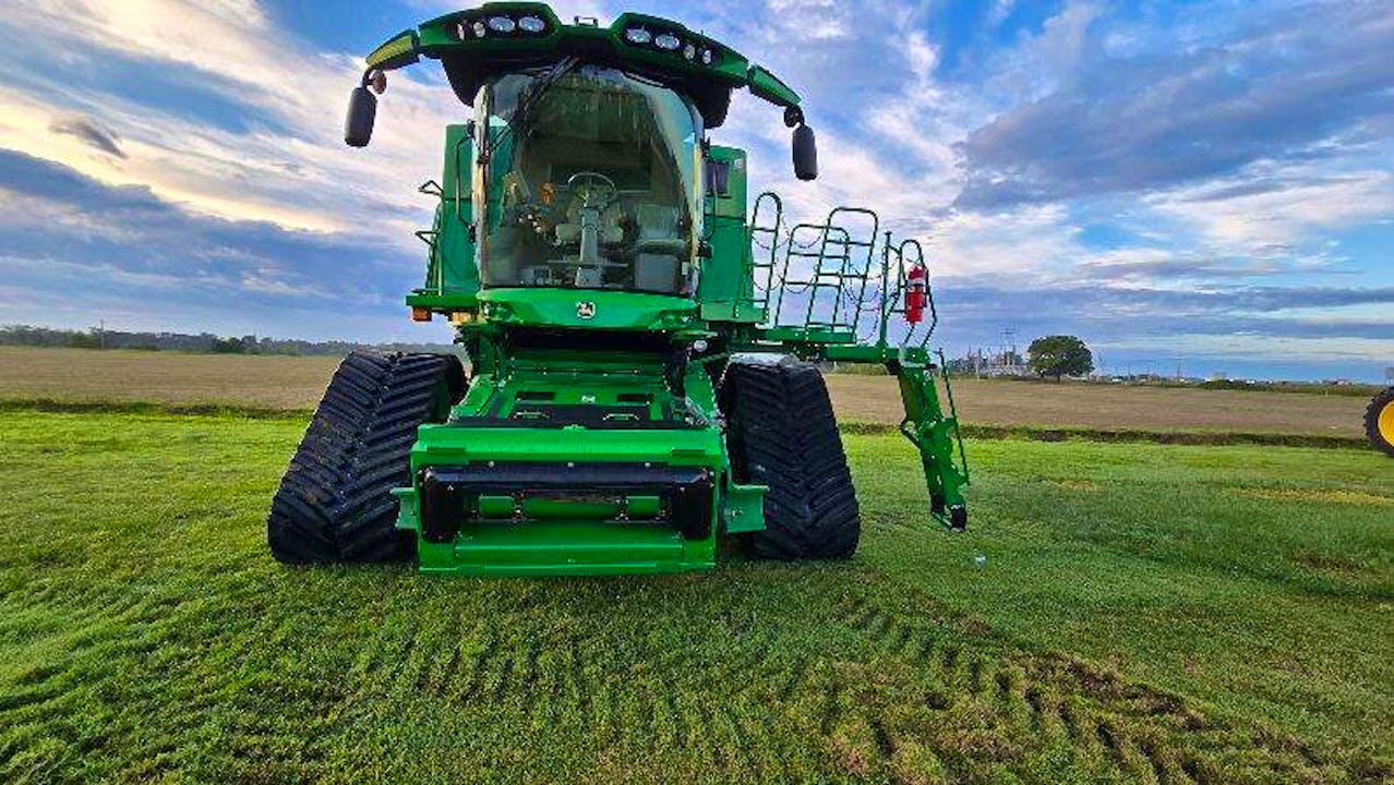 John Deere S780
