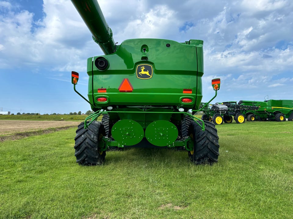 John Deere S780