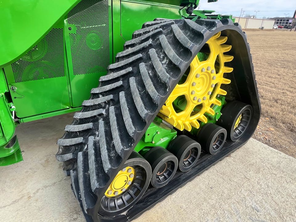 John Deere S780
