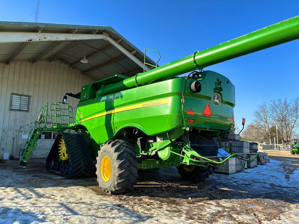 John Deere S780