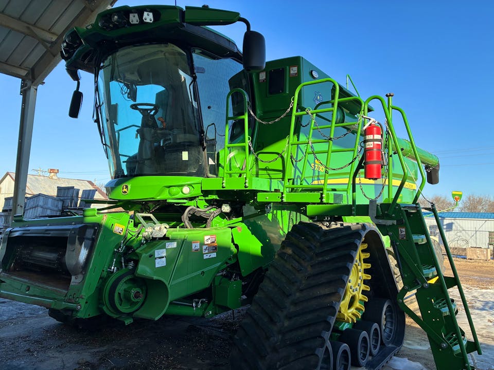 John Deere S780