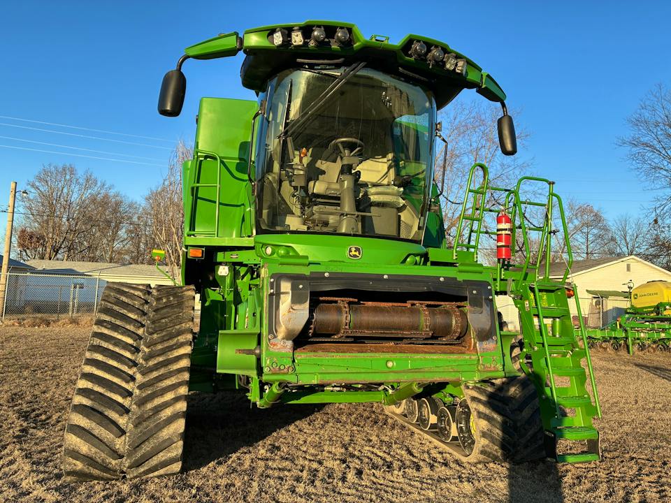John Deere S780
