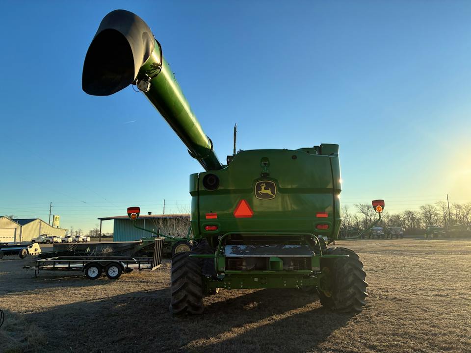 John Deere S780