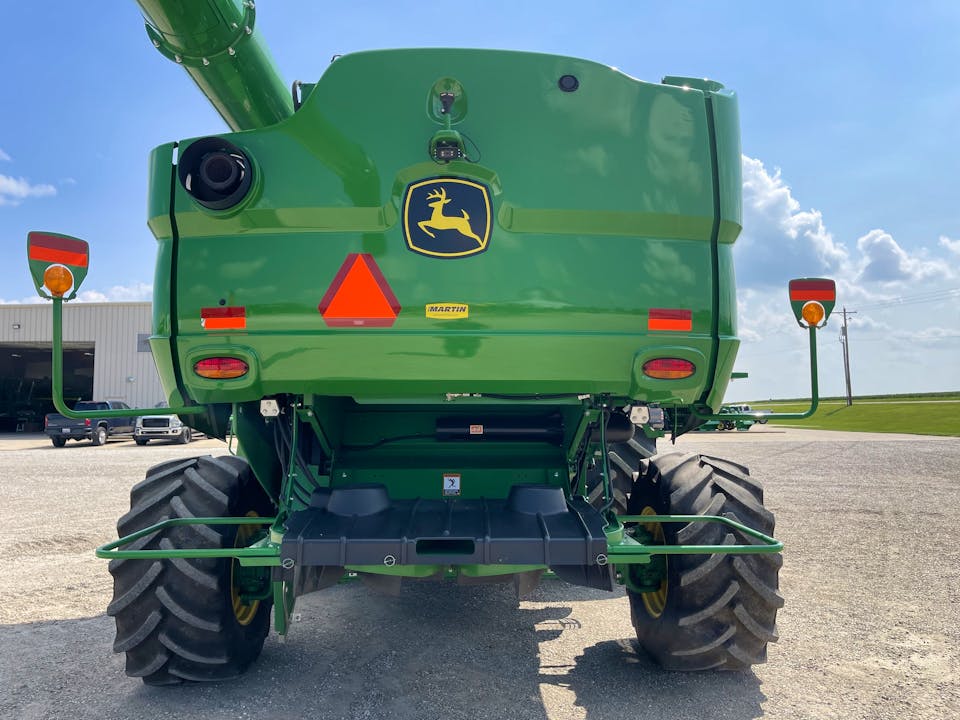 John Deere S790