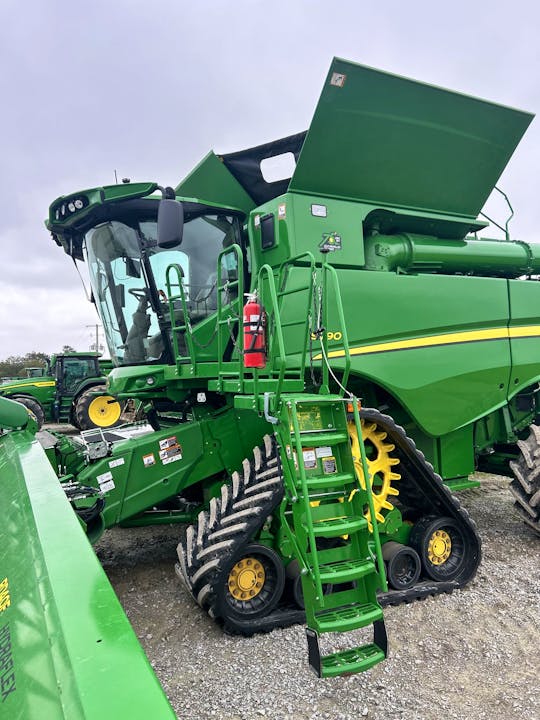 John Deere S790