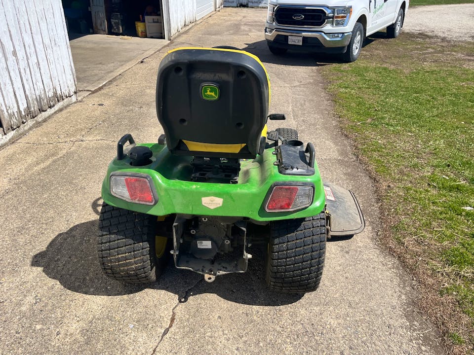 John Deere X730