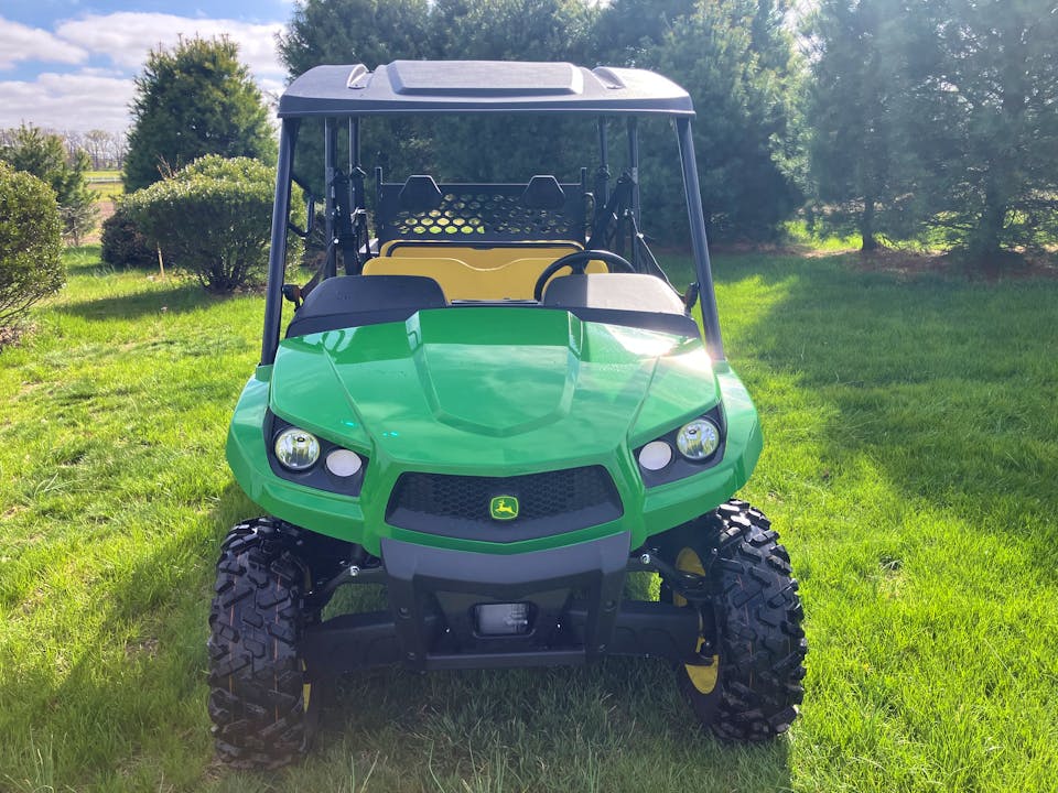 John Deere XUV590M S4