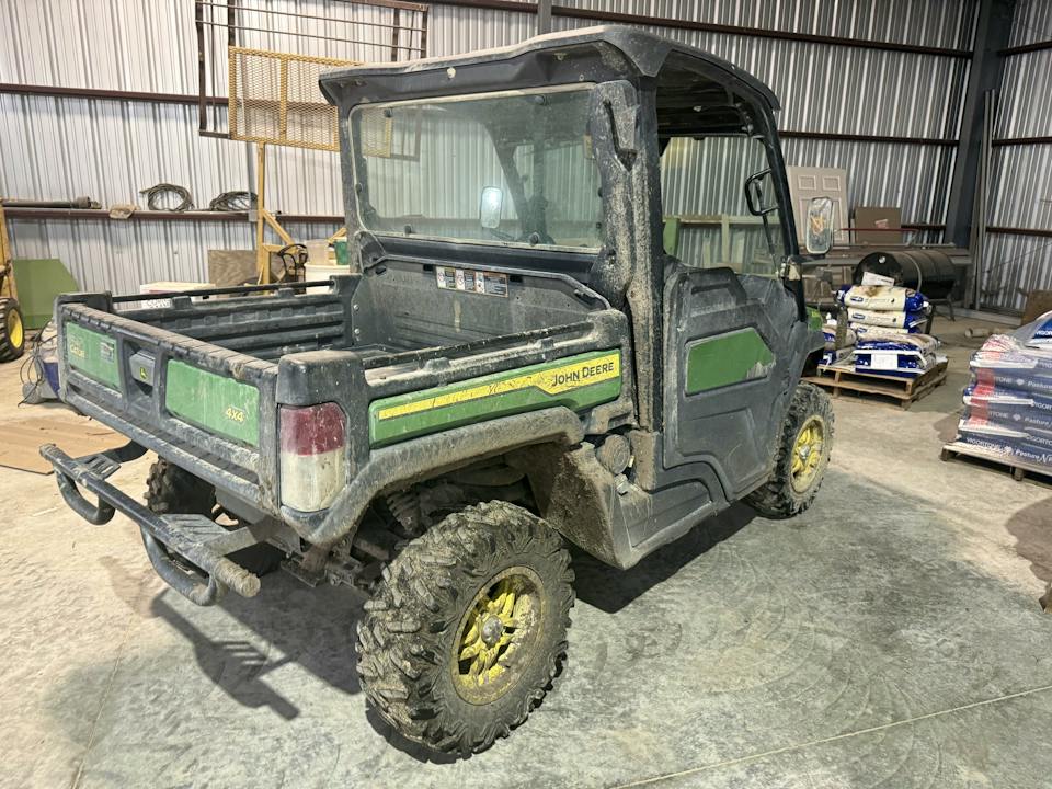 John Deere XUV835M
