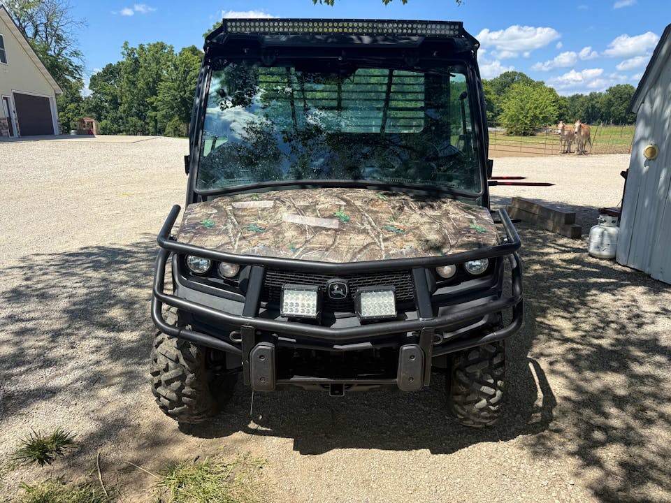 John Deere XUV835M