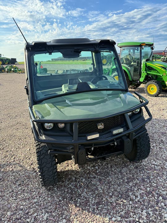 John Deere XUV835R