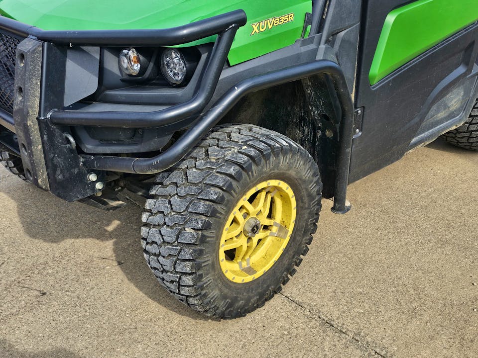 John Deere XUV835R