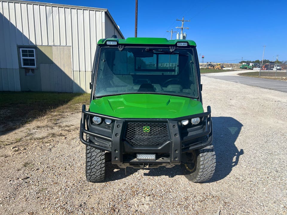 John Deere XUV835R