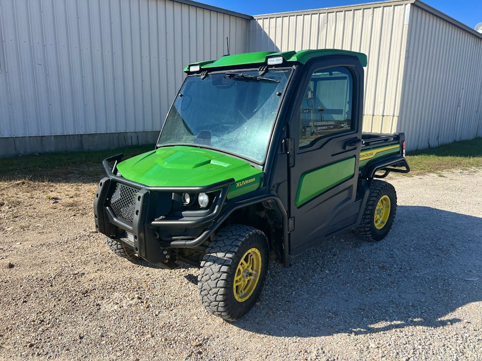 John Deere XUV835R