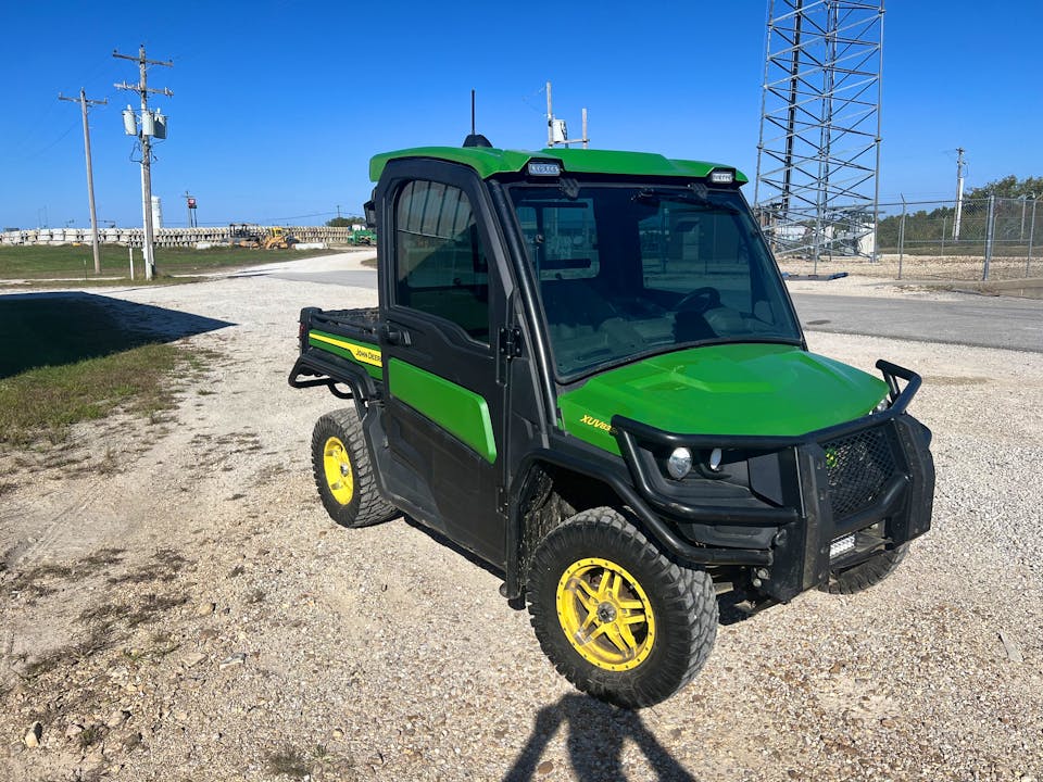 John Deere XUV835R