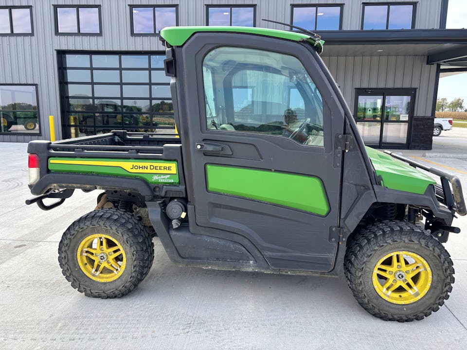 John Deere XUV835R