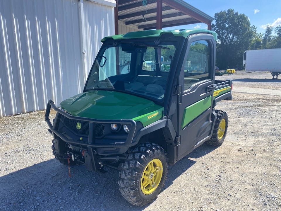 John Deere XUV835R