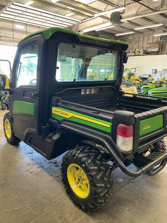 John Deere XUV835R