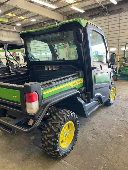 John Deere XUV835R