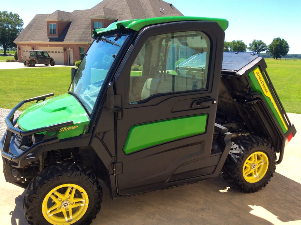 John Deere XUV835R