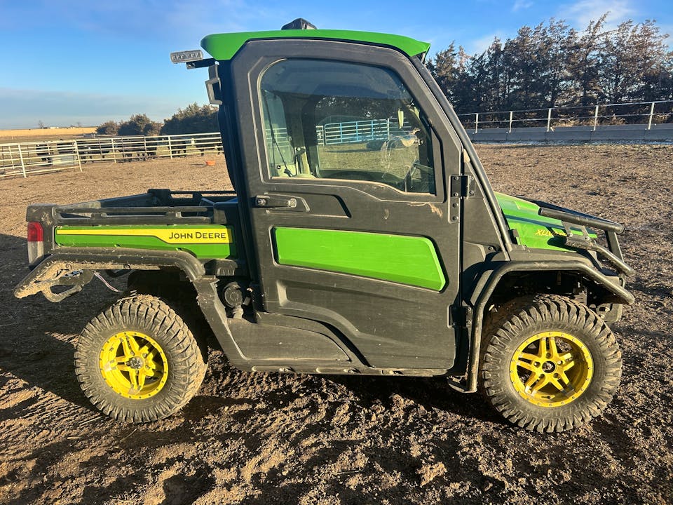 John Deere XUV835R