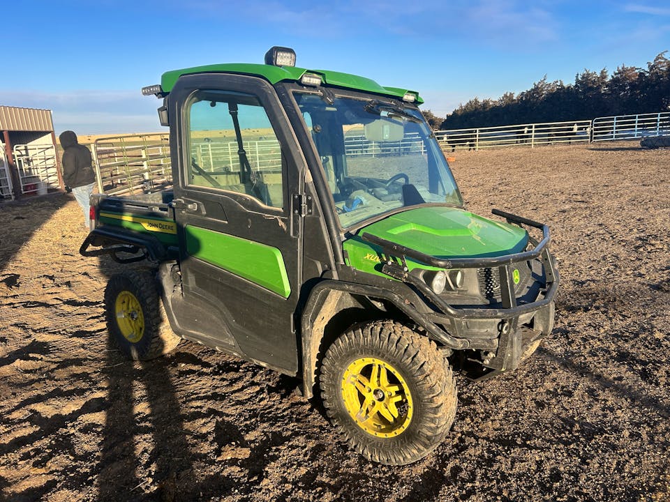 John Deere XUV835R