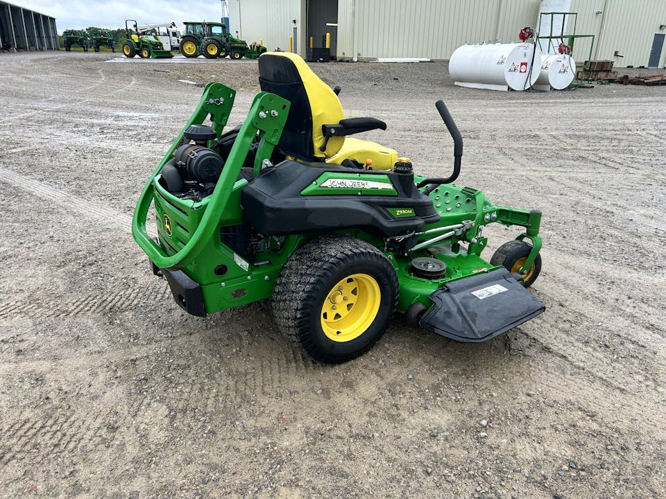 John Deere Z930M