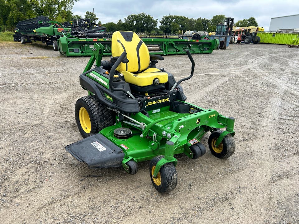 John Deere Z930M