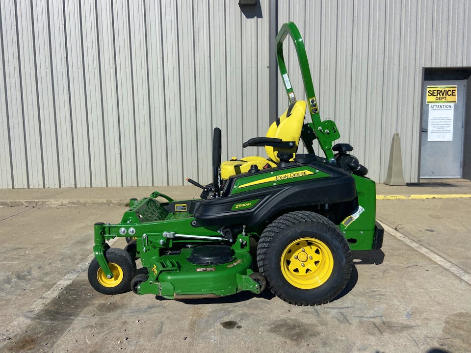 John Deere Z930M