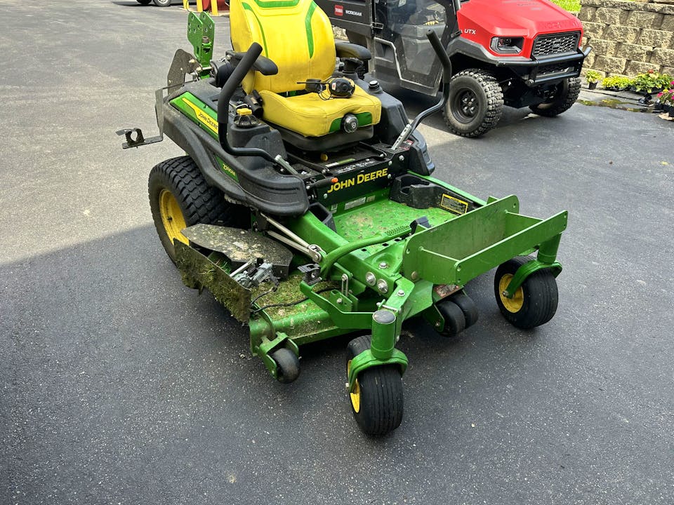 John Deere Z930M