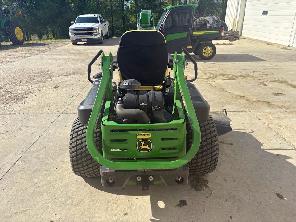 John Deere Z930M