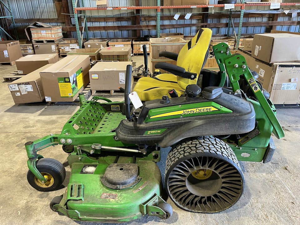 John Deere Z950M