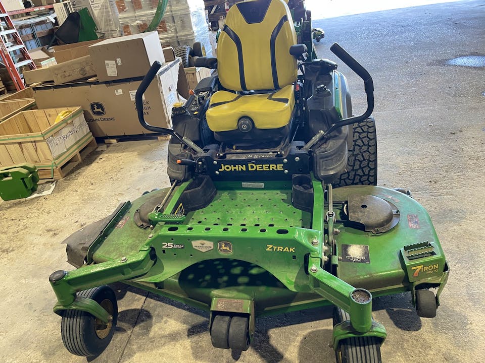John Deere Z950M