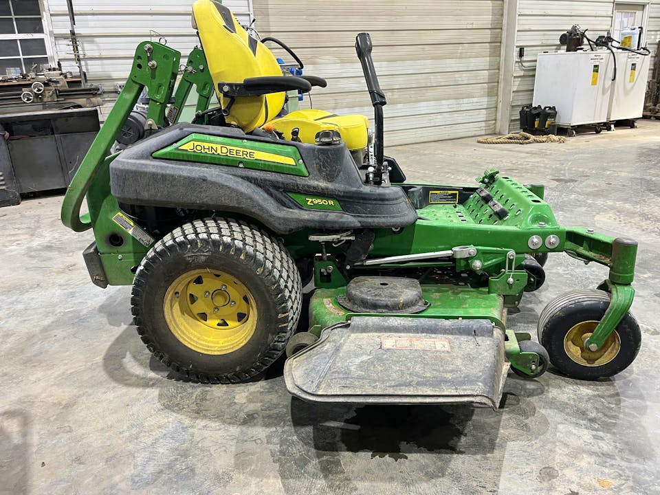 John Deere Z950R