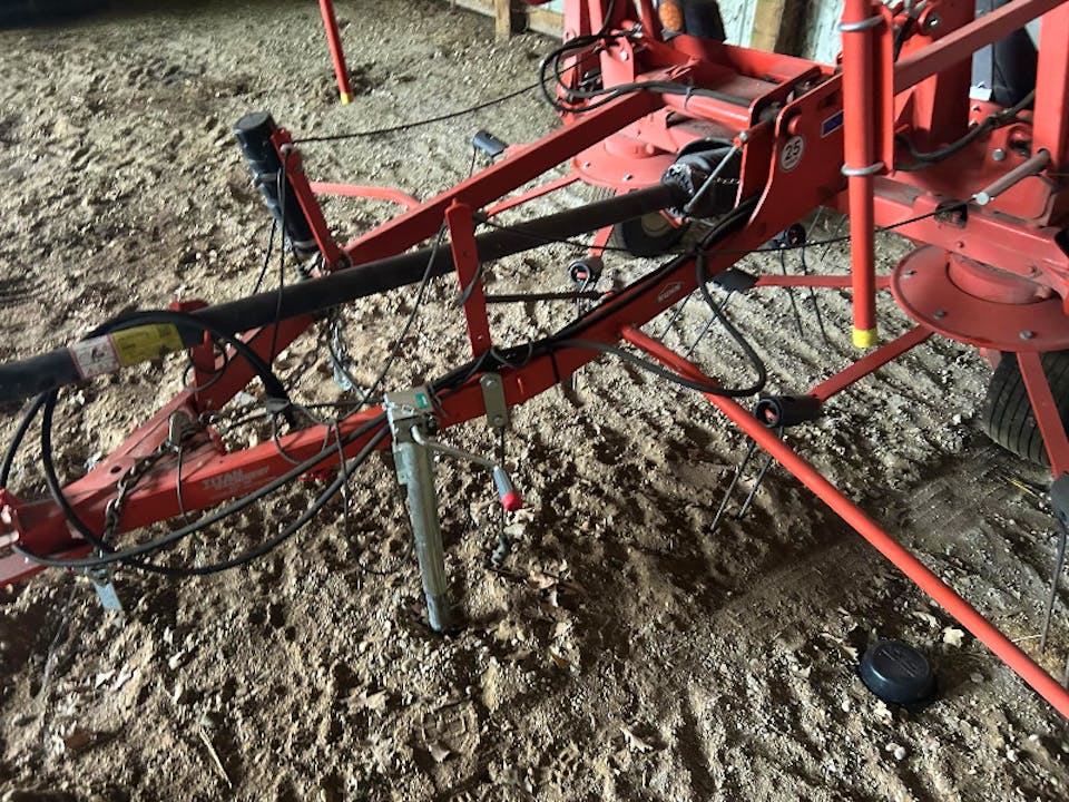KUHN GF7802T
