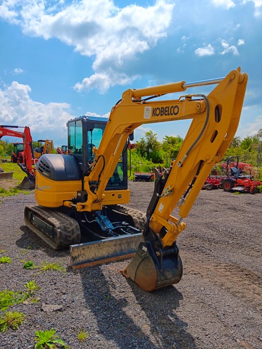 Kobelco SK55SR7