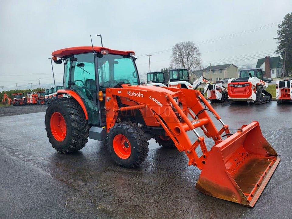 Kubota MX5400