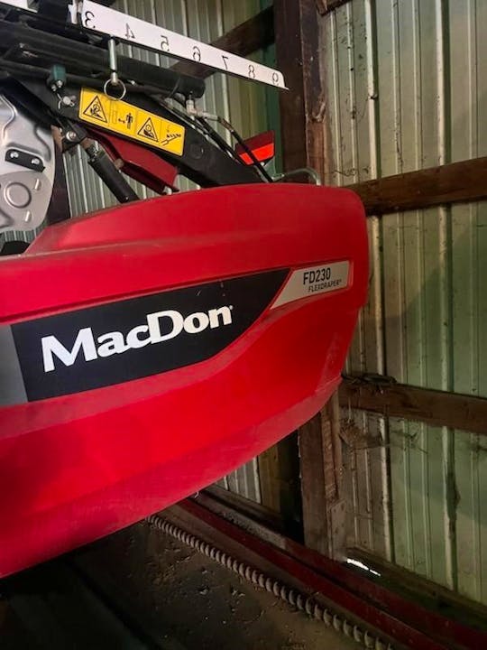 MACDON FD230