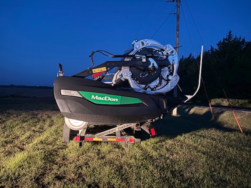 MacDon FD240